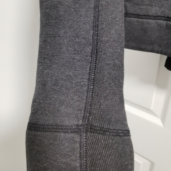 Lululemon en route jacket - Picture 16 of 16